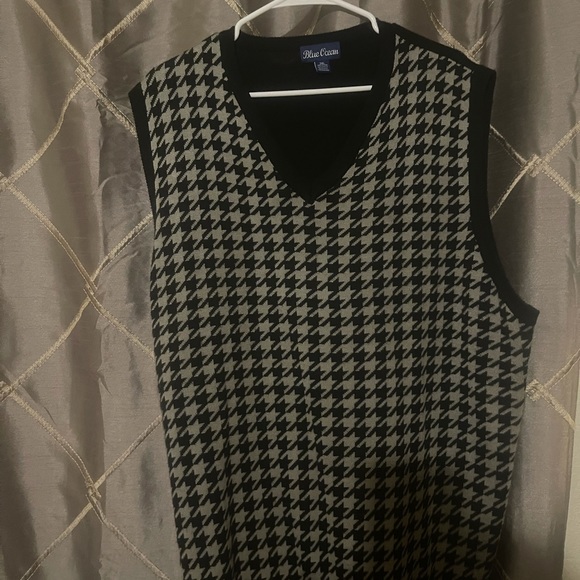 Classy - Picture 2 of 2